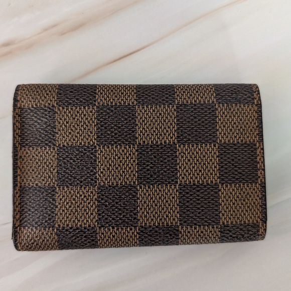 Louis Vuitton Damier Ebene 6 Key Holder - Picture 2 of 13